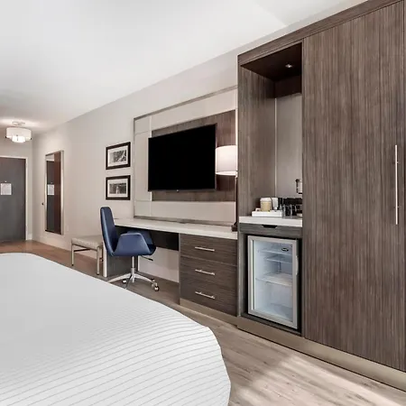 Cambria Hotel Austin Uptown Near The Domain Exterior photo